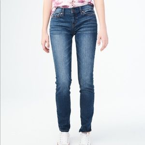 Aeropostale Low-Rise Skinny Jean